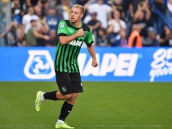 Inter Mau Lepas Gosens demi Gelandang Sassuolo Ini