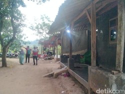 Turun Temurun Warga di Balemalang Bangun Rumah di Kampung Lain