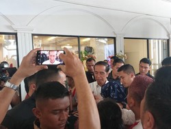 Jokowi Wanti-wanti Relawan: Teliti Pilih Pemimpin, Jangan Sampai Keliru