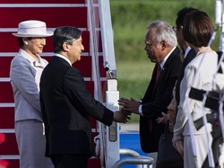 Momen Kaisar Jepang Tiba di Indonesia, Disambut Menteri Basuki