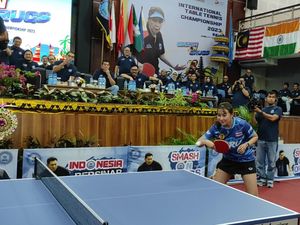 239 Atlet dari 13 Negara Adu Smash di Tenis Meja Internasional Oleh BNN