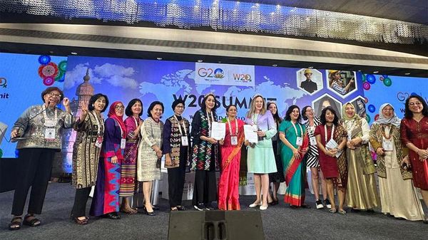 Kowani Hadiri W20 Summit India