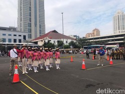 Sambut HUT Bhayangkara, Polda Metro Gelar Lomba PBB Tingkat SMA
