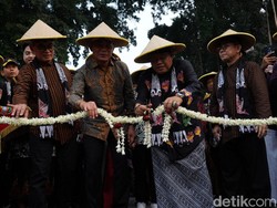 Buka Blitar Djadoel, Menko Muhadjir Beri Saran Gencarkan Promosi