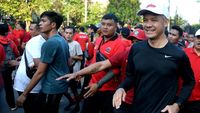 Momen Ganjar Ikut Jalan Sehat di Bali