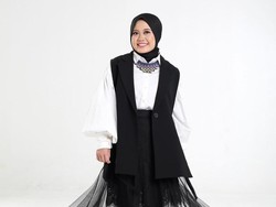 Komika Musdalifah Melahirkan Putra Kembar, Satu Meninggal Dunia