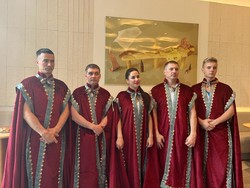 Pertunjukan Akrobatik Kelas Dunia Flying Trapeze Hadir di Jakarta