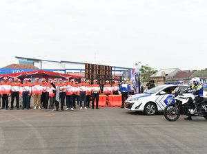 Sambut HUT Bhayangkara, Polri Gelar Lomba Safety Driving dan Safety Riding