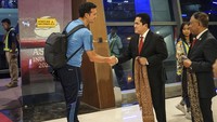 Timnas Argentina disambut oleh Ketua Umum PSSI Erick Thohir dan Waketum PSSI Zainudin Amali.  
