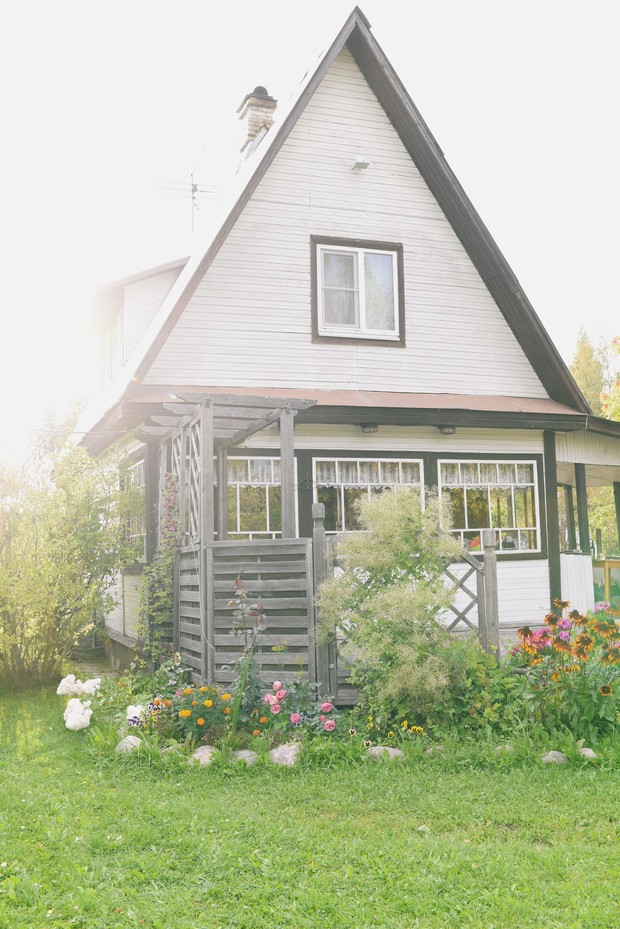 Ilustrasi rumah yang dijadikan tempat homestay/Foto: Pexels/Ksenia Chernaya