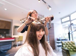 7 Rekomendasi Salon di Bandung, dari yang Murah Sampai Terbaik 7 Rekomendasi Salon di Bandung, dari yang Murah Sampai Terbaik