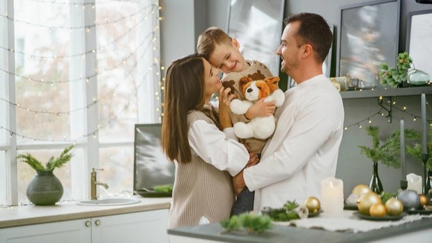 Mengenal dolphin parenting