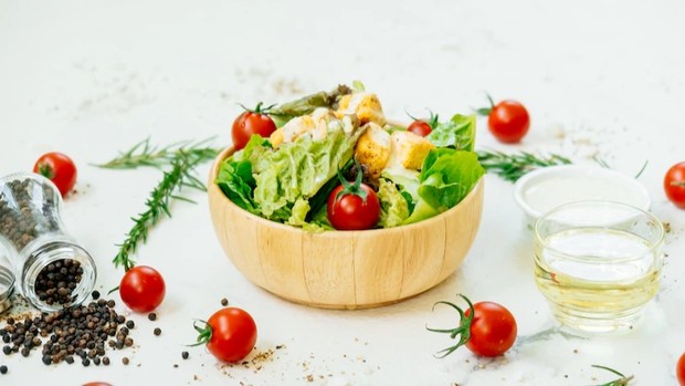 Resep salad ala diet Mediterania