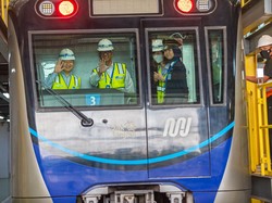 Kala Kaisar Jepang Mampir ke Depo MRT Jakarta