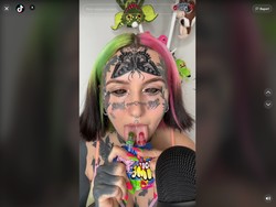 Penampilan Wanita dengan Lidah Terbelah, Bisa Merasakan Dua Makanan Sekaligus