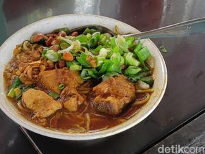 Rekomendasi Mi Ayam Lezat Hidden Gem di Kota Medan, Banyak Dicari!
