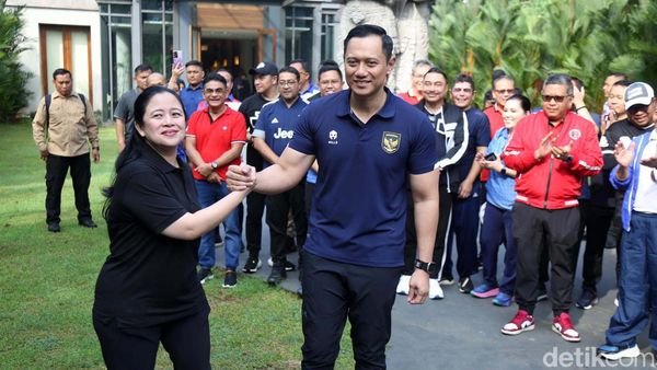 Salam Komando AHY-Puan Maharani
