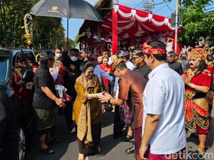 Sandiaga Sambut Langsung Megawati di Pesta Kesenian Bali
