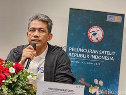 Kenapa Satelit Satria-1 Butuh 11 Stasiun Bumi? Ini Alasannya