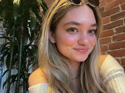 Potret Manis Tina Bleszynski, Keponakan Tamara Bleszynski Rambah Hollywood