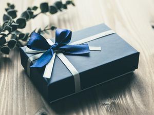 15+ Ide Kado Hari Guru untuk Laki-laki dan Perempuan 15+ Ide Kado Hari Guru untuk Laki-laki dan Perempuan