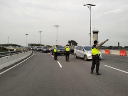 Area Keberangkatan Terminal 3 Soetta Macet Pagi Ini, Polisi Rekayasa Lalin