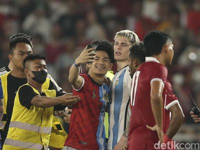 Ini Sosok Pria yang Nekat Masuk Lapangan di Laga Indonesia Vs Argentina