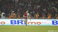 Ini dia sosok pria yang nekat masuk ke Lapangan usai laga Indonesia Vs Argentina di Stadion GBK, Jakarta, Senin (19/6/2023).