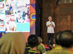 Ganjar Libatkan BUMDes Permudah Warga Bayar Pajak Kendaraan