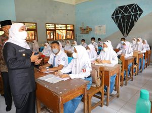 PPDB SMA/SMK di Jatim Dimulai, Cermati Syarat dan Tahapnya PPDB SMA/SMK di Jatim Dimulai, Cermati Syarat dan Tahapnya