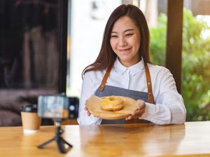 Food Vlogger Terkenal Bisa Makan Banyak, Ternyata Pria Nyamar Jadi Wanita