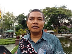 KPU DKI Persilakan Satpol PP Copot Atribut Parpol yang Ganggu Estetika