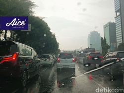 Jelang Indonesia vs Argentina, Jalanan Menuju GBK Padat