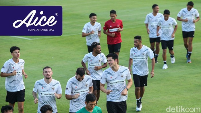 Timnas Indonesia melakukan sesi latihan jelang laga melawan Argentina di GBK pada Senin (19/6/2023) mendatang.