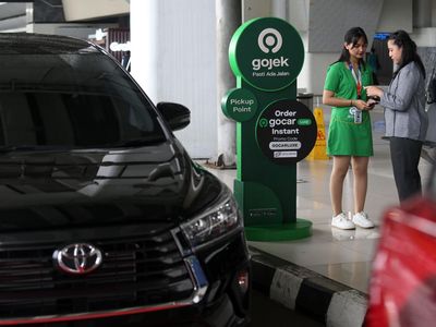 Layanan Baru Taksi Online Hadir di Bandara Soetta