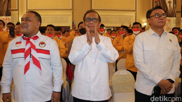 Mahfud MD Lepas 503 CPMI ke Jepang