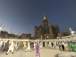 Masjidil Haram Dipenuhi Lautan Manusia, Jemaah Jangan Memaksakan Diri