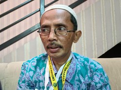 Sabar Menabung Selama 20 Tahun Antar Penjual Kopi Asal Jember Naik Haji