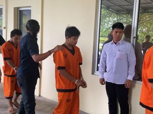 Beraksi di Kuburan, Pengedar Narkoba Jenis Ekstasi Ditangkap!