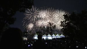 Pesta Kembang Api Meriahkan Ulang Tahun ke-10 BTS di Seoul