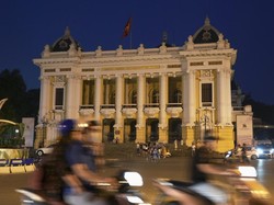 Vietnam Permudah Turis yang Mau Liburan Road Trip