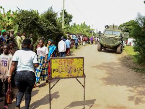 Uganda Mencekam, Puluhan Orang Tewas Akibat Serangan Pemberontak