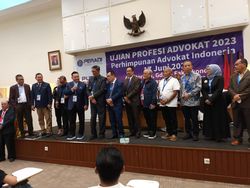 Ribuan Orang Ikut Ujian Advokat, Ketum Peradi Ingatkan Kualitas