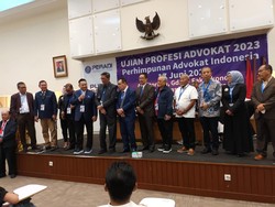 Ribuan Orang Ikut Ujian Advokat, Ketum Peradi Ingatkan Kualitas