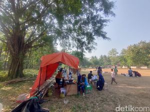 Siswa SMP Sempat Jathilan Sebelum Geger Kesurupan di Bumi Perkemahan Secang Siswa SMP Sempat Jathilan Sebelum Geger Kesurupan di Bumi Perkemahan Secang