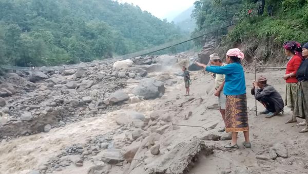 Banjir dan Longsor Melanda Nepal Timur, Puluhan Orang Hilang