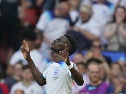 Saka Cetak Hat-trick, Dapat Tepuk Tangan dari Publik Old Trafford