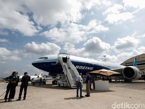 Deretan Pesawat Canggih Nan Keren Mejeng di Paris Air Show Deretan Pesawat Canggih Nan Keren Mejeng di Paris Air Show