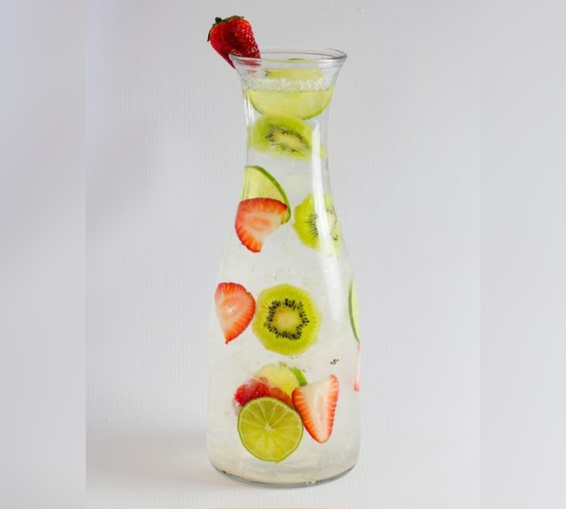 resep infused water yang menyegarkan