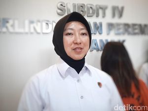 Siasat Bisnis Open BO Mama Muda Jual Diri-ABG Lewat MiChat